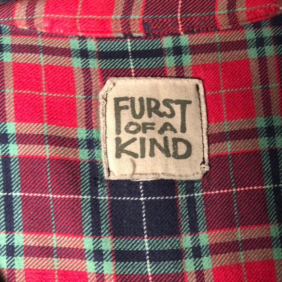 LF BUTTON DOWN FLANNEL TANK! - Picture 2 of 3